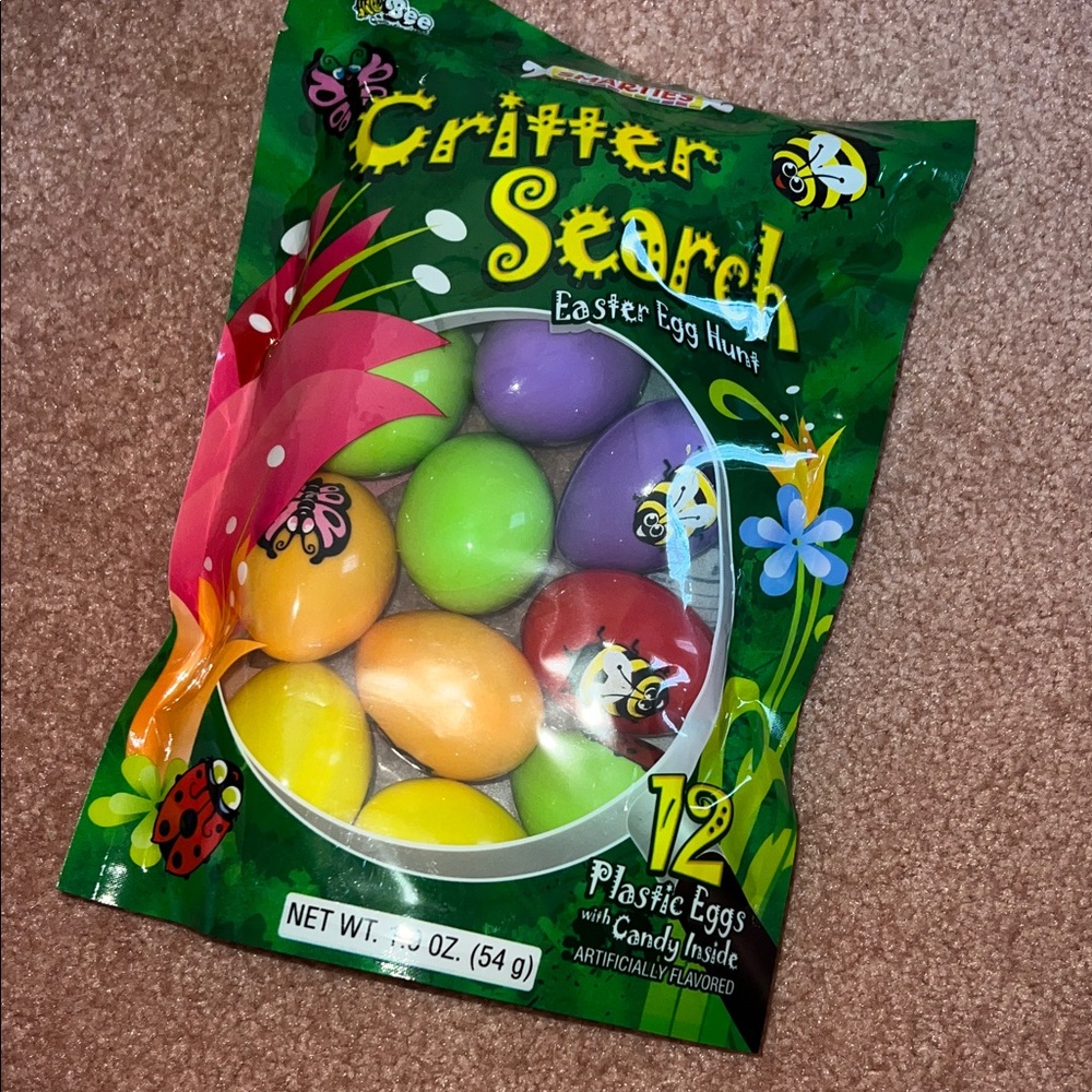 NIB 12pc Critter Search Plastic eggs